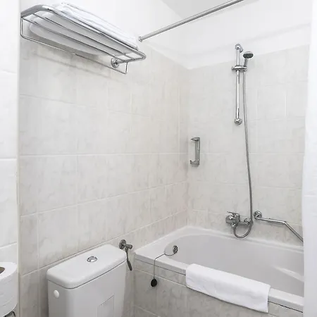 假日公园 Plava Laguna 萨武德里亚