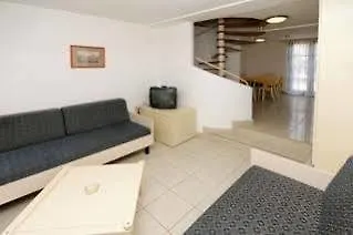 假日公园 Plava Laguna