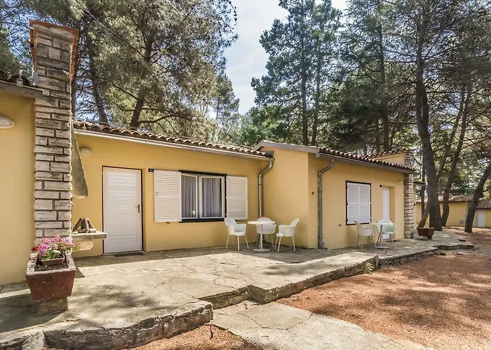 Plava Laguna 3*