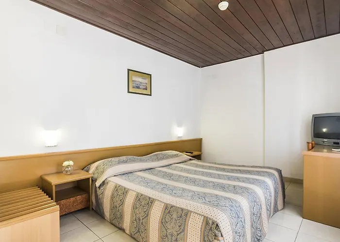Plava Laguna 3*